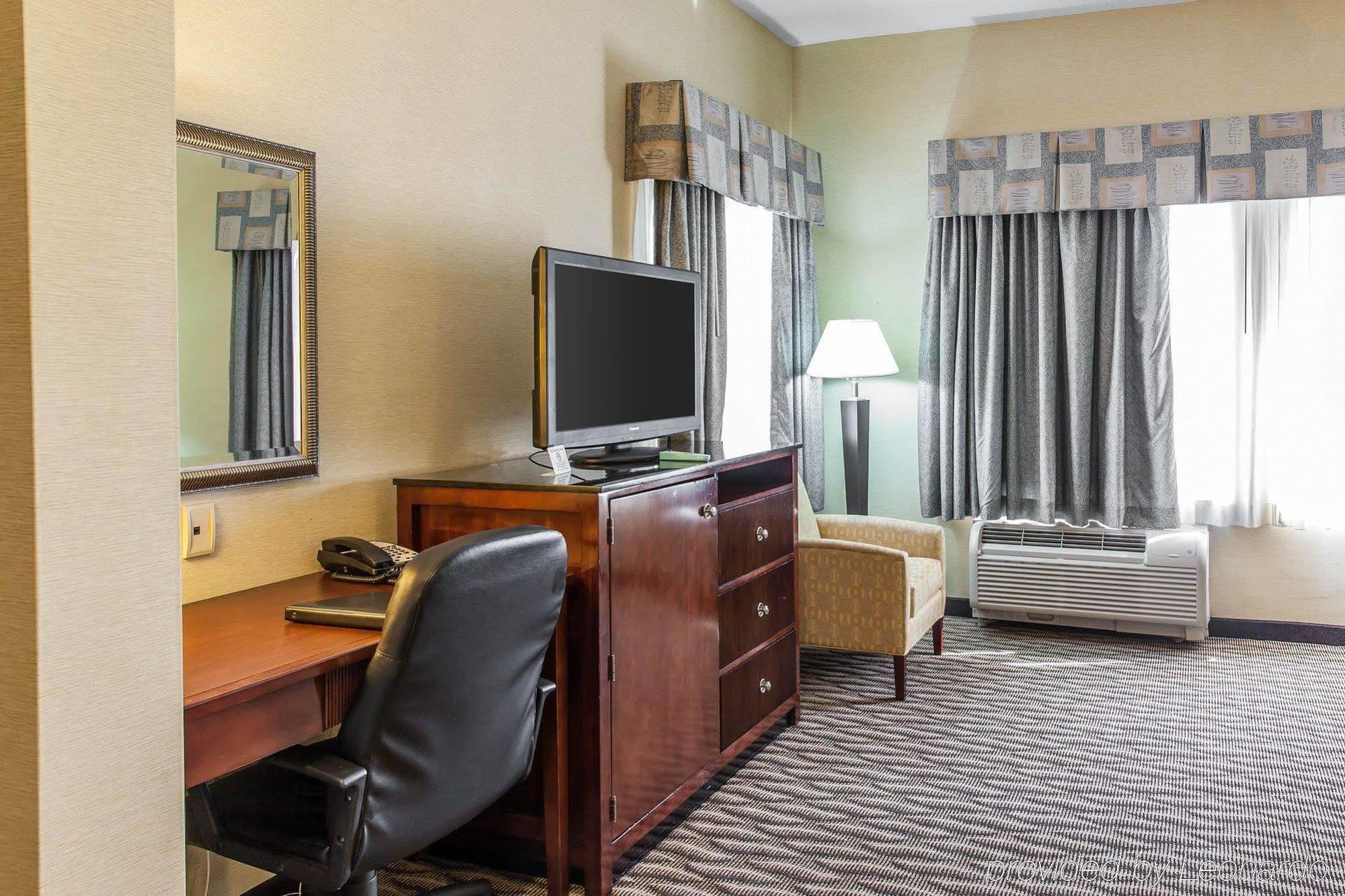 Sleep Inn & Suites Near Joint Base Andrews-Washington Area Morningside Εξωτερικό φωτογραφία